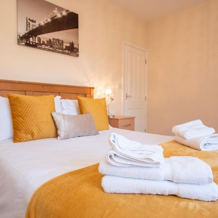 Cowley Spacious Flat With Parking, Оксфорд Екстер'єр фото