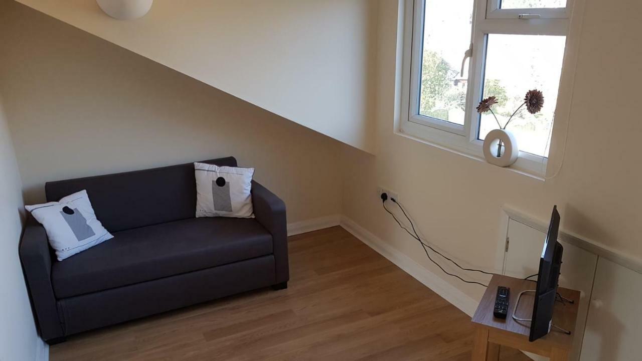 Cowley Spacious Flat With Parking, Оксфорд Екстер'єр фото